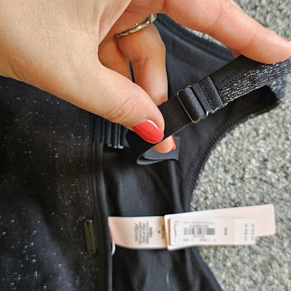 Victoria Secret crop top - Picture 4 of 6